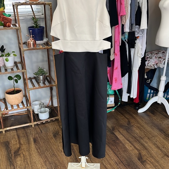 Juxtaposed cutout cocktail dress by Cynthia Rowley - Picture 5 of 9